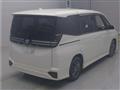 2022 Toyota Voxy
