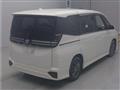 2022 Toyota Voxy