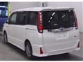 2016 Toyota Noah