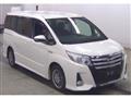 2016 Toyota Noah