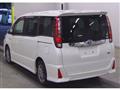 2016 Toyota Noah