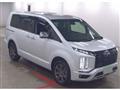 2023 Mitsubishi Delica D5