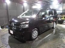 2013 Toyota Voxy