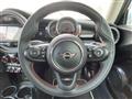 2019 BMW MINI