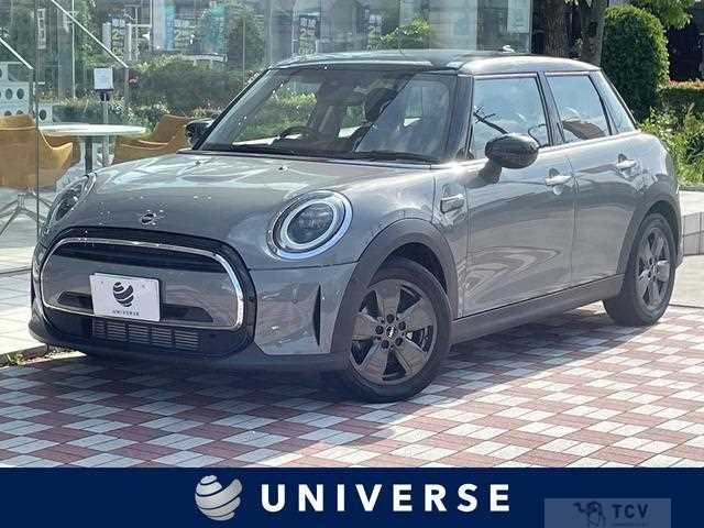 2022 BMW MINI