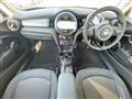 2019 BMW MINI