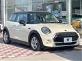 2019 BMW MINI