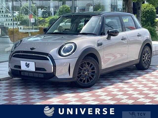 2022 BMW MINI