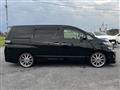 2013 Toyota Vellfire