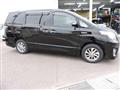 2012 Toyota Alphard Hybrid