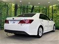 2013 Toyota Crown Hybrid