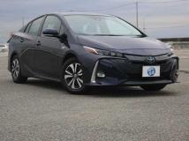 2019 Toyota Prius PHV