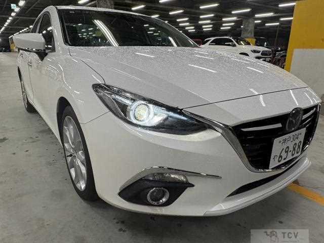 2015 Mazda Axela
