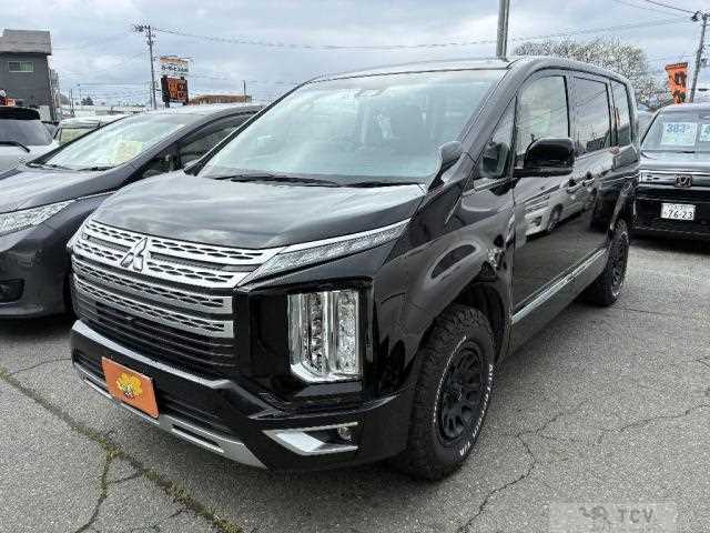 2020 Mitsubishi Delica D5