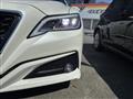 2019 Toyota Crown Hybrid
