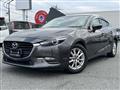 2017 Mazda Axela