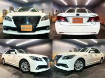 2013 Toyota Crown Hybrid
