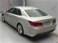 2013 Toyota Crown Hybrid