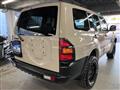 2000 Mitsubishi Pajero