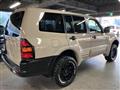 2000 Mitsubishi Pajero