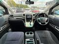2011 Toyota Alphard G