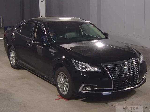 2017 Toyota Crown Hybrid