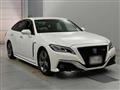 2018 Toyota Crown Hybrid