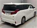 2021 Toyota Alphard Hybrid