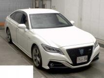 2018 Toyota Crown Hybrid