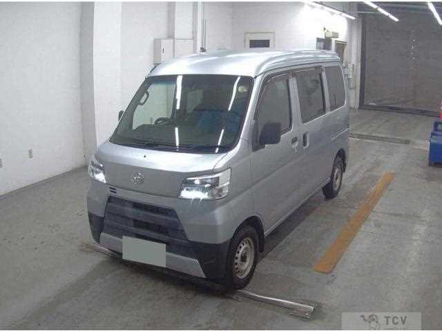 2021 Daihatsu Hijet Cargo