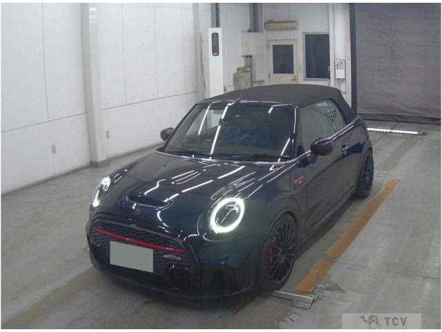 2022 BMW MINI