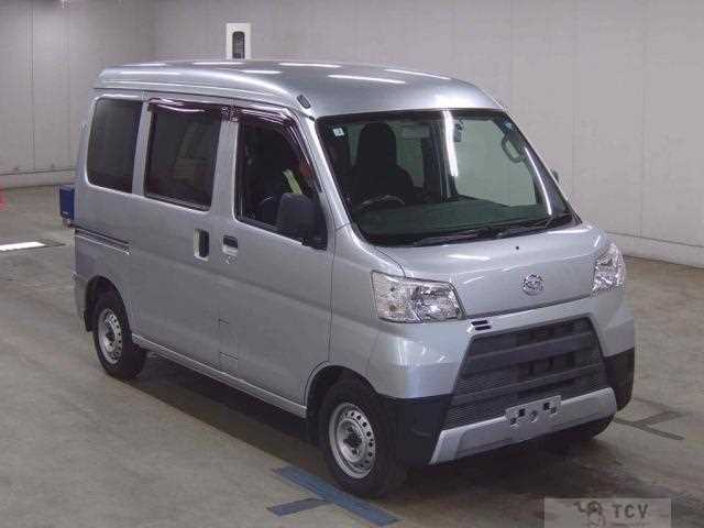 2018 Daihatsu Hijet Cargo