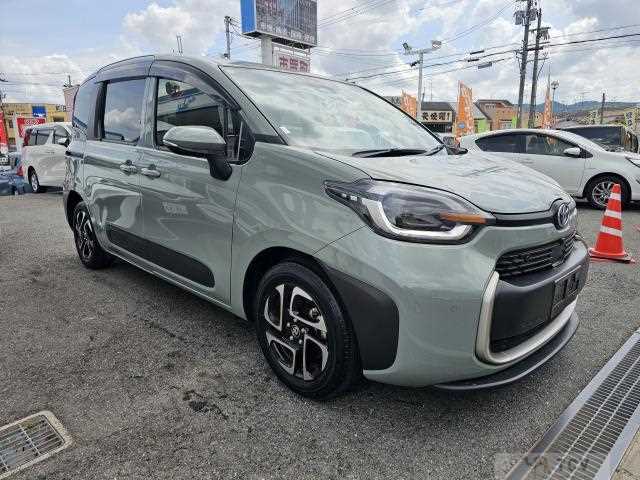 2023 Toyota Sienta