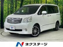 2012 Toyota Noah