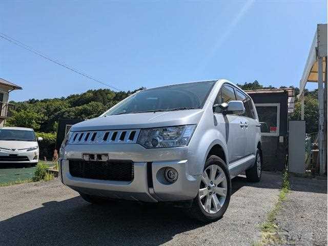 2009 Mitsubishi Delica D5
