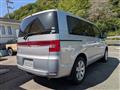 2009 Mitsubishi Delica D5