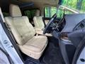 2019 Toyota Alphard Hybrid