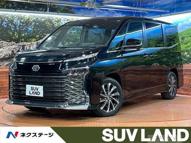 2024 Toyota Voxy