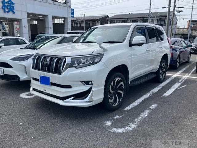 2018 Toyota Land Cruiser Prado
