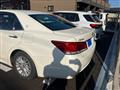 2015 Toyota Kluger Hybrid