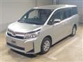 2019 Toyota Voxy