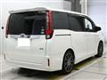 2015 Toyota Noah