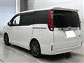 2015 Toyota Noah