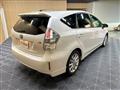 2012 Toyota PRIUS α