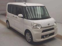2015 Daihatsu Tanto