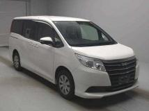 2016 Toyota Noah