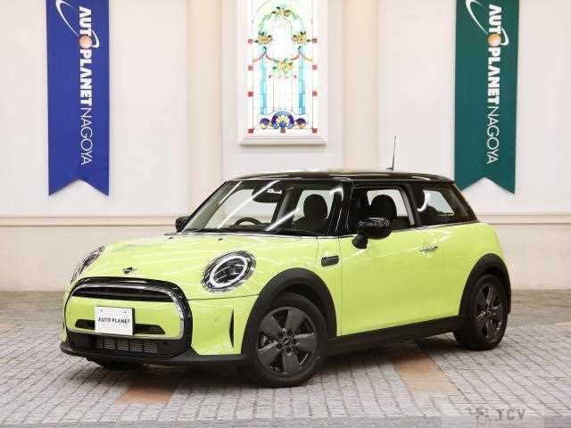 2022 BMW MINI