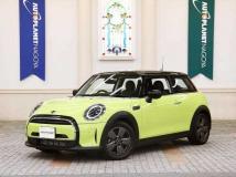 2022 BMW MINI