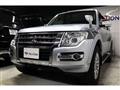 2016 Mitsubishi Pajero