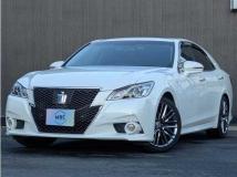 2013 Toyota Crown